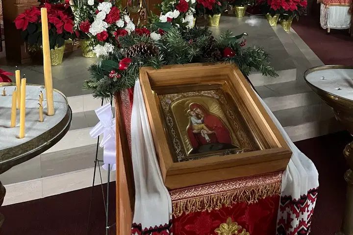 Saints Peter and Paul Ukrainian Orthodox Church, Palos Park, IL — photo 2 of 20