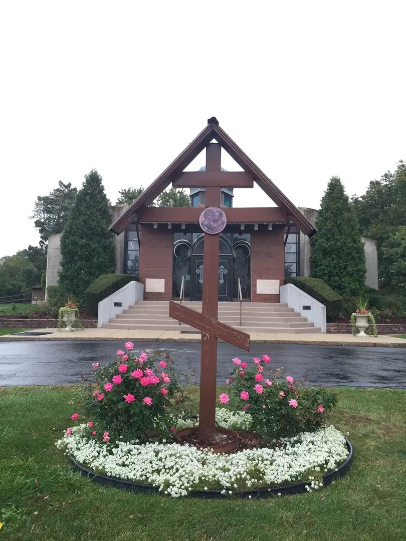 Saints Peter and Paul Ukrainian Orthodox Church, Palos Park, IL — photo 6 of 20