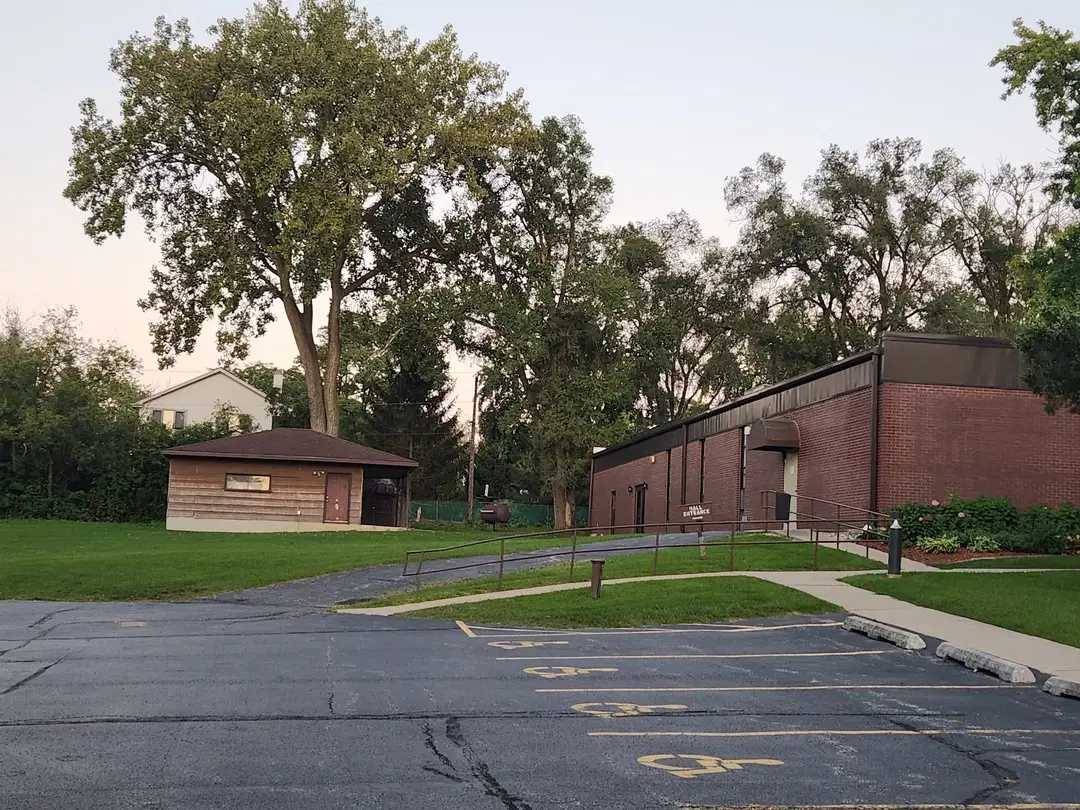 Saints Peter and Paul Ukrainian Orthodox Church, Palos Park, IL — photo 8 of 20