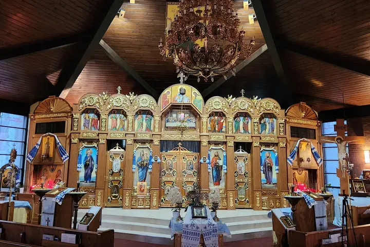 Saints Peter and Paul Ukrainian Orthodox Church, Palos Park, IL — photo 1 of 20