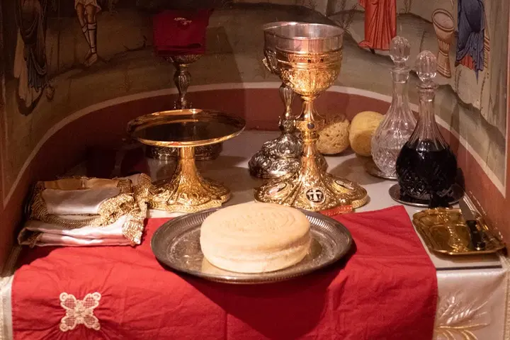 Saints Peter & Paul Greek Orthodox Church, Glenview, IL — photo 5 of 18