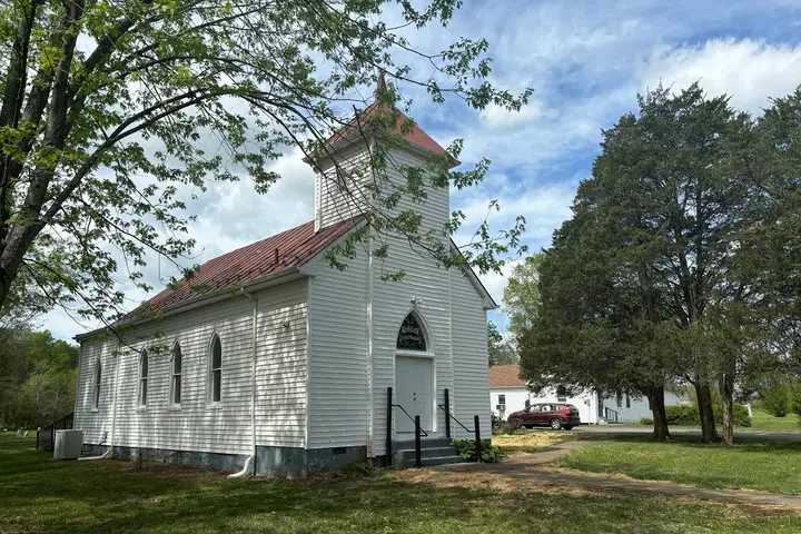 Saints Peter & Paul Orthodox Mission, Mitchells, VA — photo 1 of 9