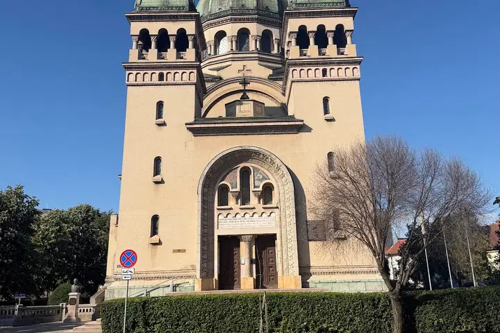 SS. Michael and Gabriel Romanian Orthodox Church, Flushing, NY — photo 2 of 18