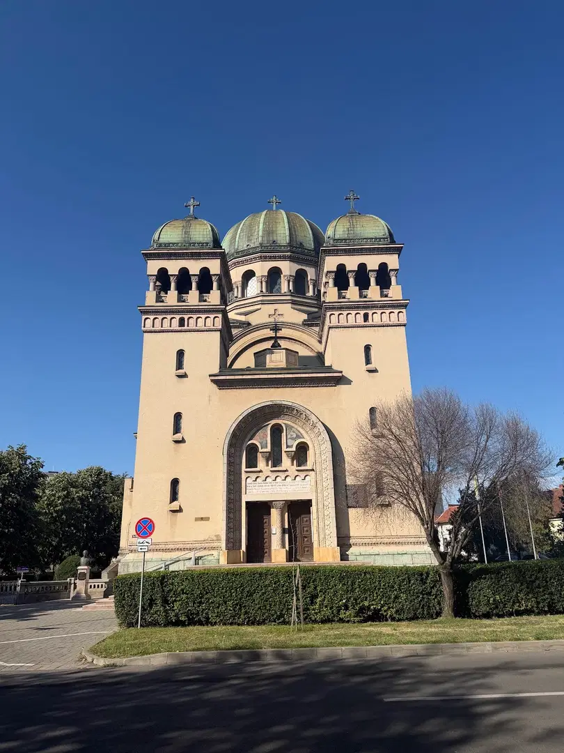 SS. Michael and Gabriel Romanian Orthodox Church, Flushing, NY — photo 2 of 18