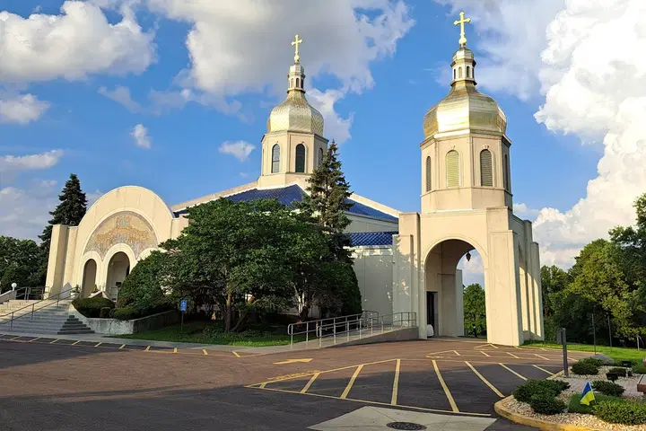 St. Andrew Ukrainian Orthodox Church, Bloomingdale, IL — photo 1 of 17