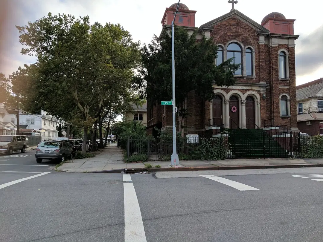 St. Andrews Romanian Orthodox Church, Jamaica, NY — photo 7 of 15