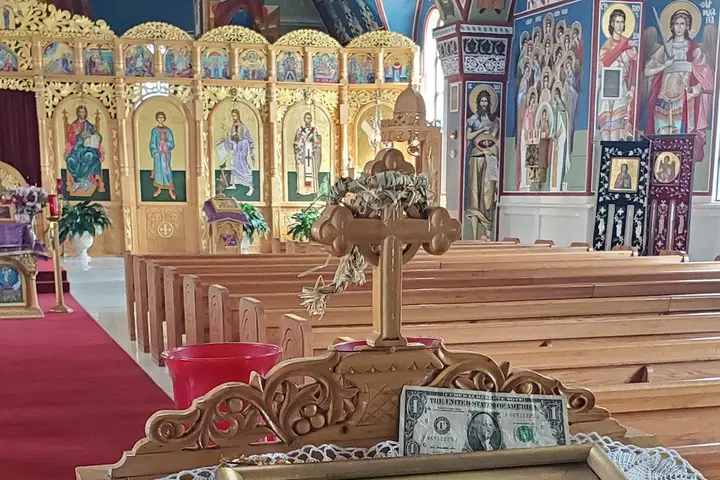 St. Archangel Michael Serbian Orthodox Church, Lansing, IL — photo 4 of 13