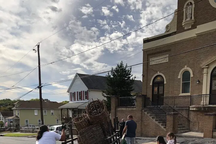 St. David Agmashenebeli Georgian Orthodox Monastery, Ashley, PA — photo 5 of 20