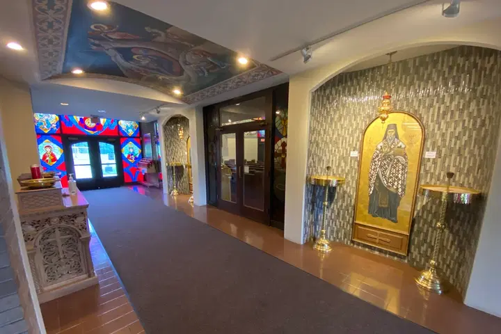 St. Dionysios Greek Orthodox Church, Overland Park, KS — photo 5 of 20
