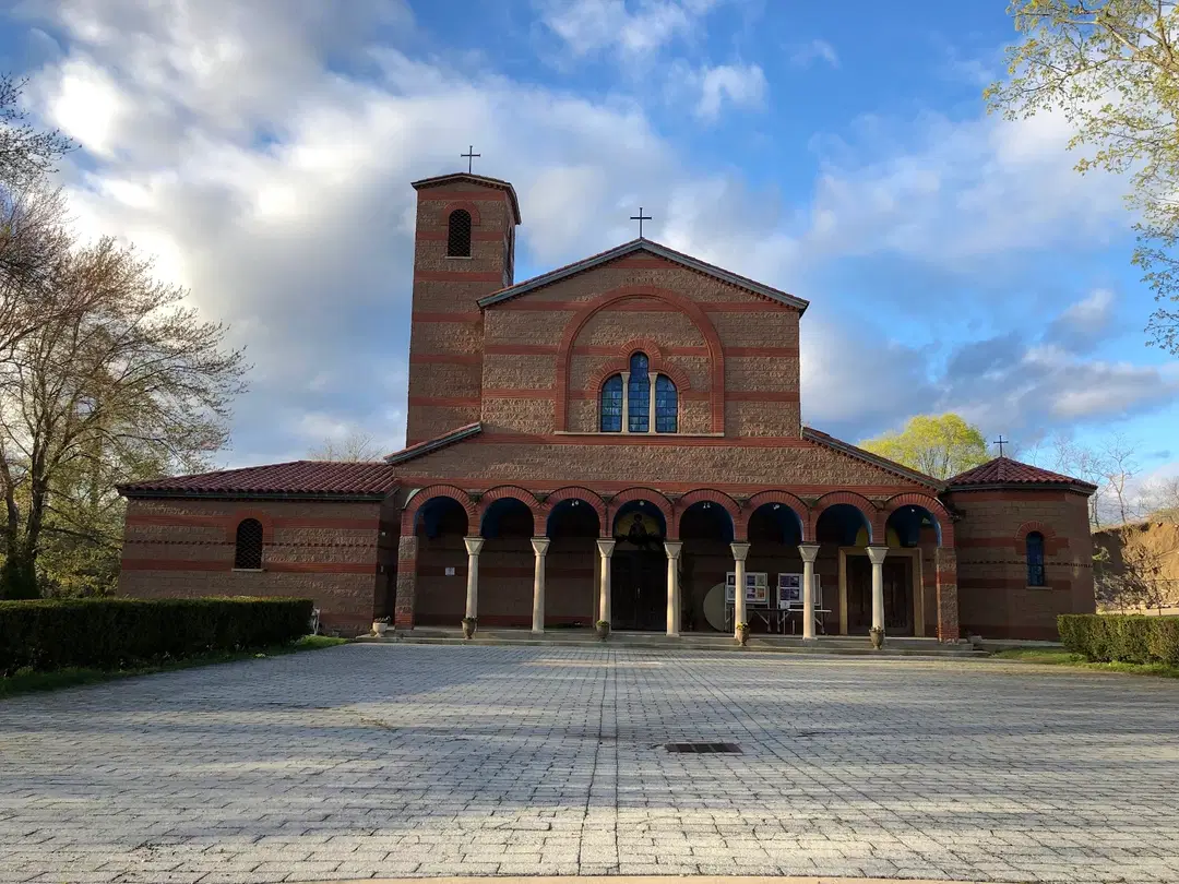 St. George Greek Orthodox Church, Norwalk, CT — photo 1 of 20