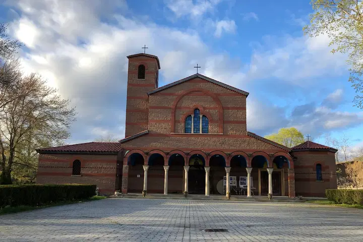 St. George Greek Orthodox Church, Norwalk, CT — photo 1 of 20