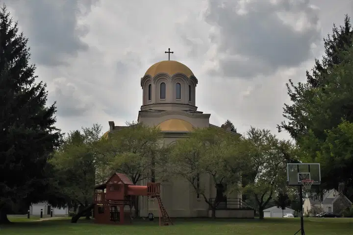 St. George Serbian Orthodox Church, Hermitage, PA — photo 4 of 10