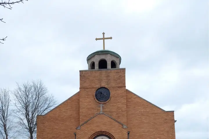 St. George Serbian Orthodox Church, Monroe, MI — photo 3 of 4