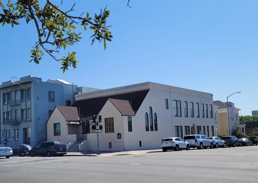 St. George Serbian Orthodox Church, Oakland, CA — photo 7 of 16