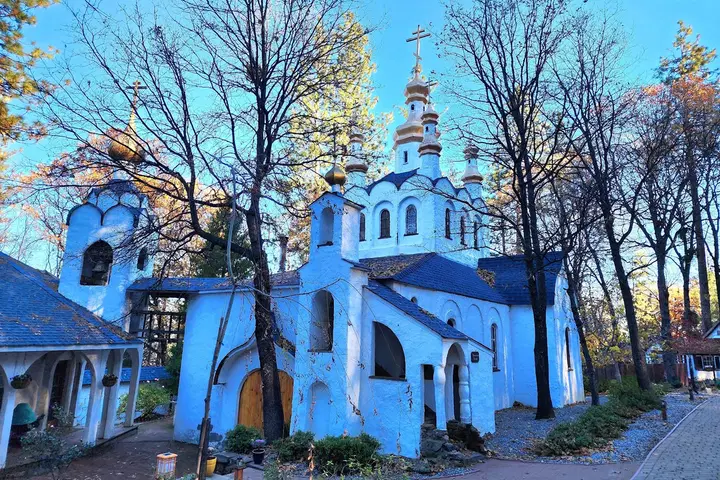 St. Herman of Alaska Orthodox Monastery, Platina, CA — photo 1 of 19