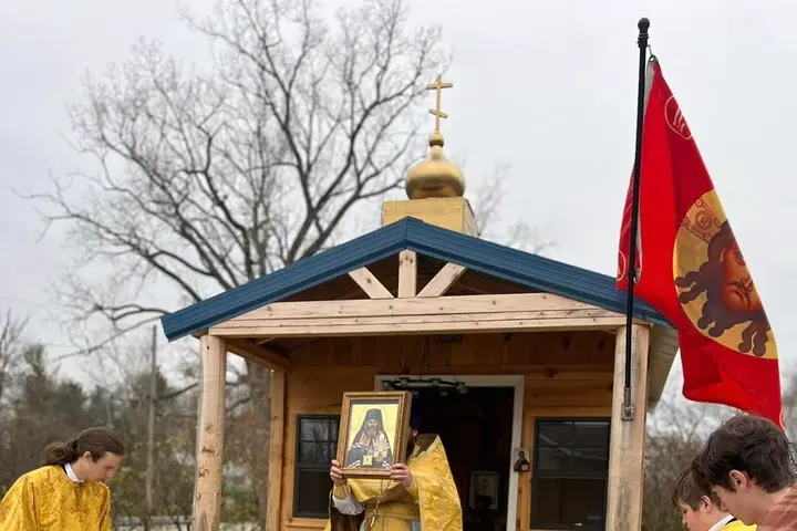 St. Innocent of Irkutsk Russian Orthodox Church, Redford Township, MI — photo 4 of 18
