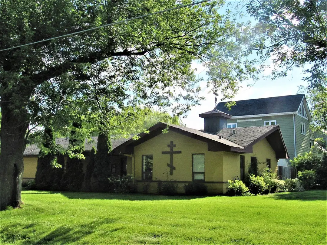 St. Innocent Orthodox Church, Carol Stream, IL — photo 6 of 16