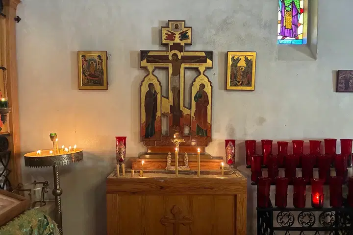 St. Innocent Orthodox Church, Tarzana, CA — photo 5 of 19