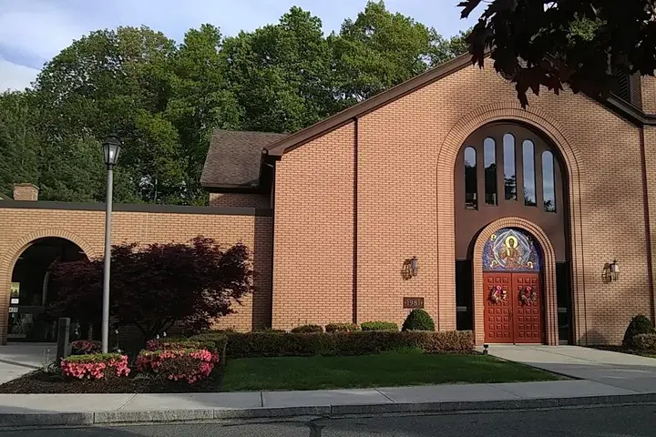 St. Luke Greek Orthodox Church, East Longmeadow, MA — photo 2 of 2