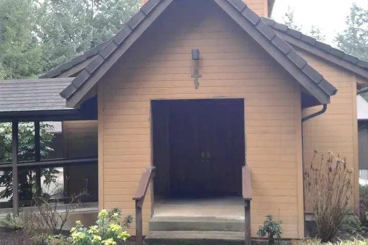 St. Martin Russian Orthodox Church, Corvallis, OR — photo 5 of 16