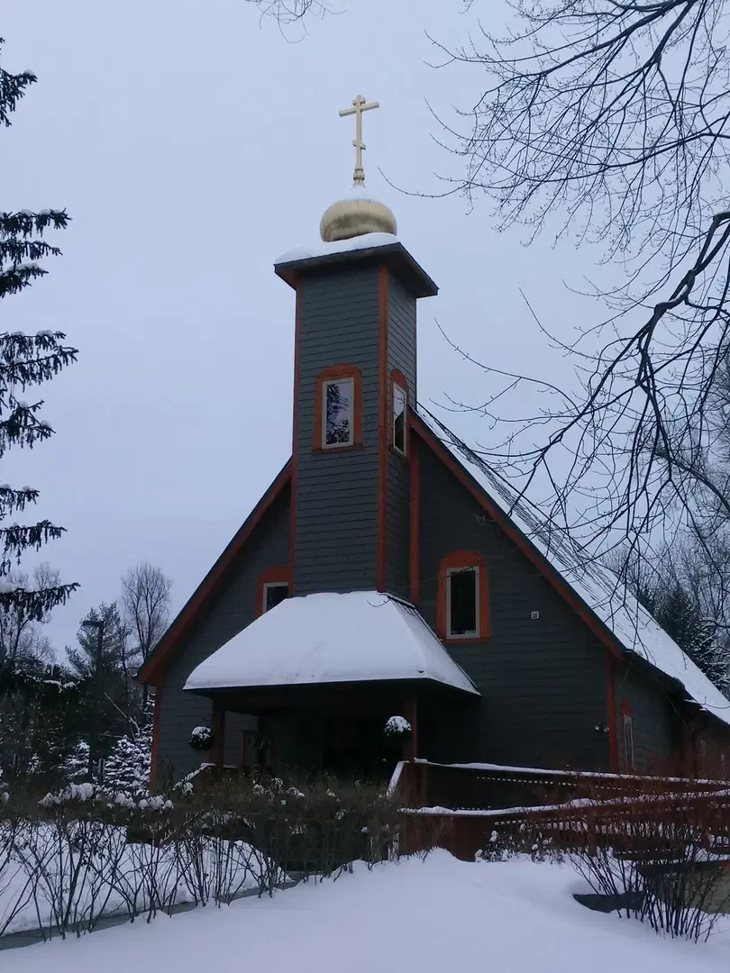 St. Mary Magdalene Orthodox Church, Fenton, MI — photo 5 of 19