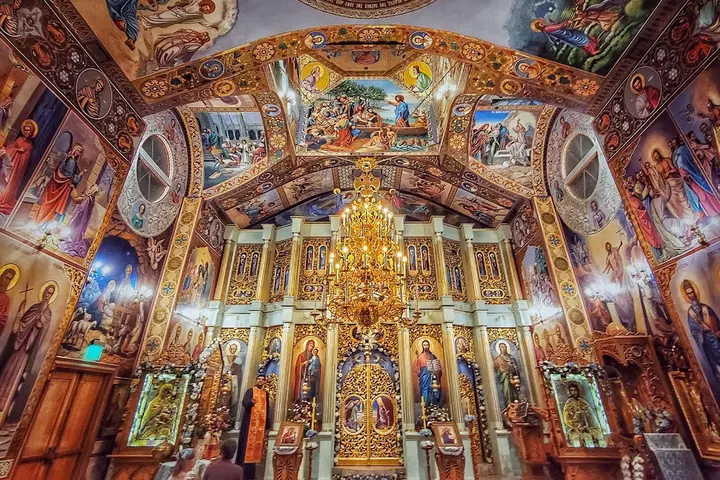 St. Mary Romanian Orthodox Church, Anaheim, CA — photo 2 of 17