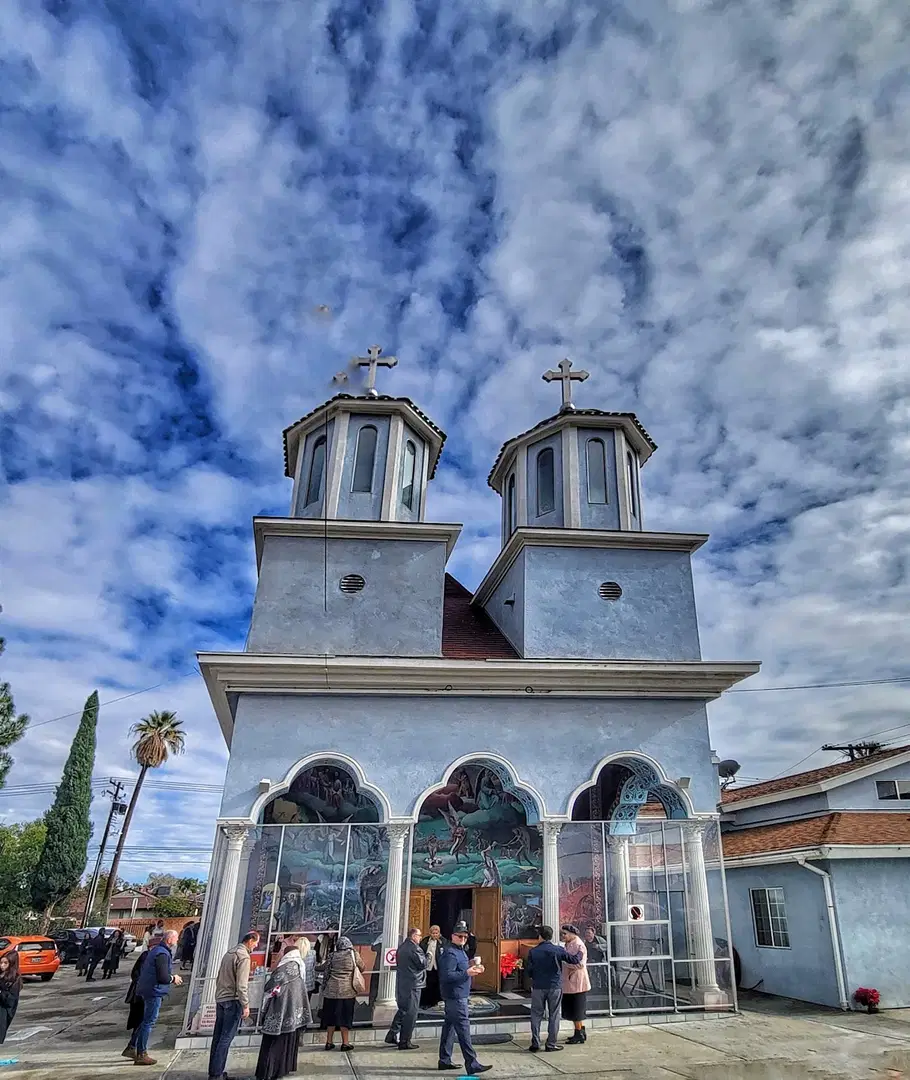 St. Mary Romanian Orthodox Church, Anaheim, CA — photo 4 of 17
