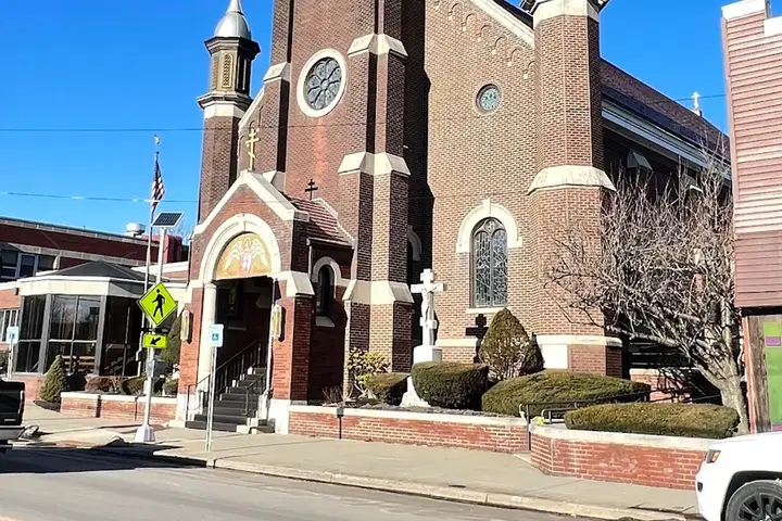 St. Michael's American Carpatho-Russian Orthodox Church, Binghamton, NY — photo 2 of 18