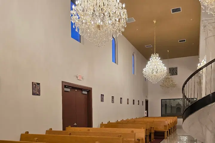 St. Michael's Antiochian Orthodox Church, Las Vegas, NV — photo 5 of 18