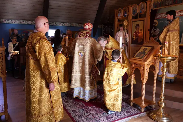 St. Michael the Archangel Orthodox Church, Concord, CA — photo 5 of 18
