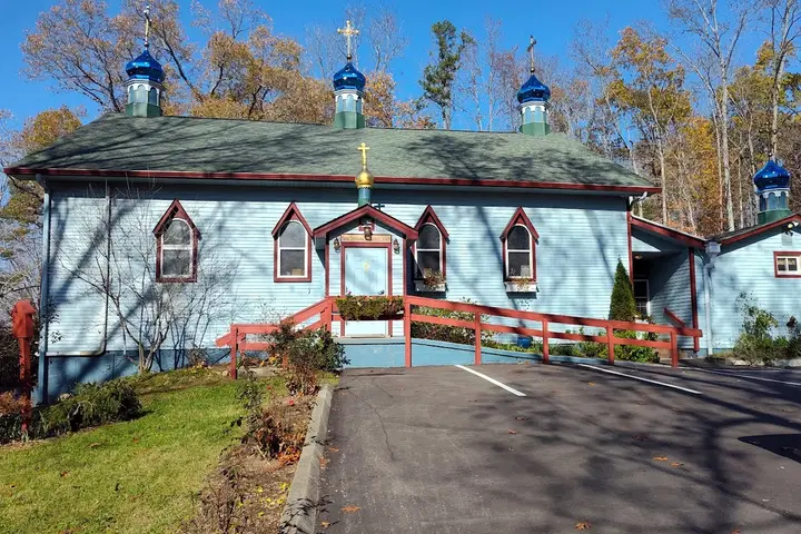 St. Nektarios Orthodox Church, Lenoir City, TN — photo 1 of 20