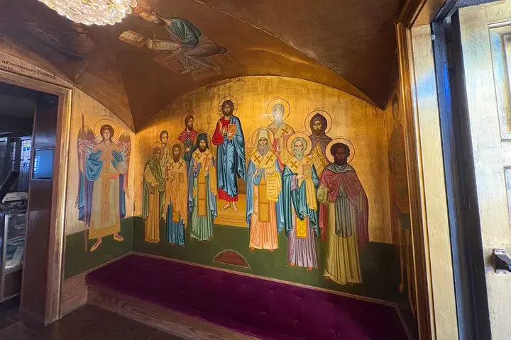St. Nicholas Antiochian Orthodox Cathedral, Los Angeles, CA — photo 3 of 19