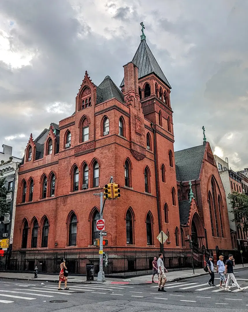 St. Nicholas' Carpatho-Russian Orthodox Church, New York, NY — photo 2 of 17