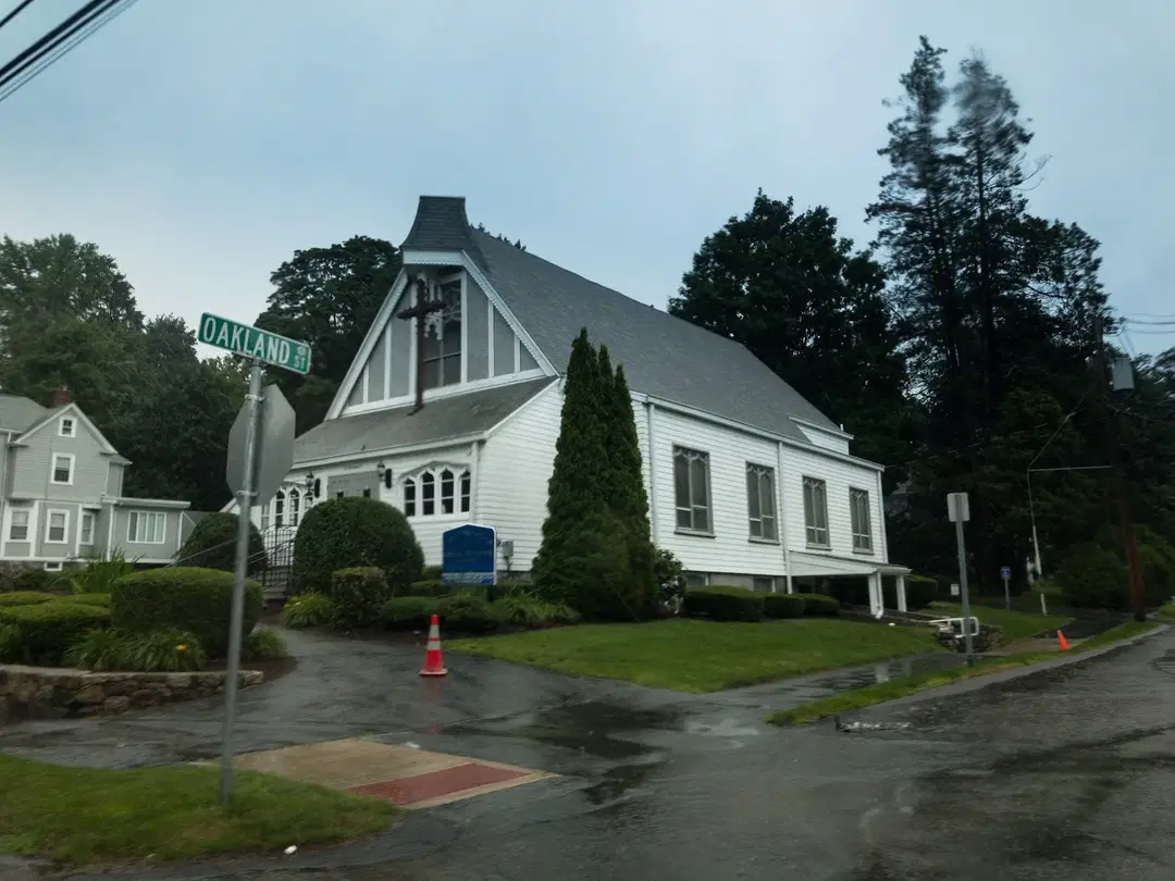 St. Nicholas Greek Orthodox Church, Lexington, MA — photo 1 of 2