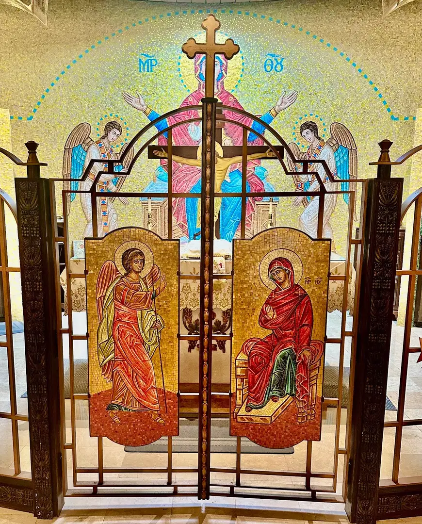 St. Nicholas Greek Orthodox Church, Lorain, OH — photo 2 of 11
