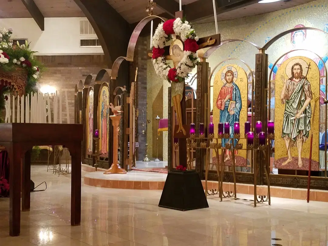 St. Nicholas Greek Orthodox Church, Lorain, OH — photo 5 of 11