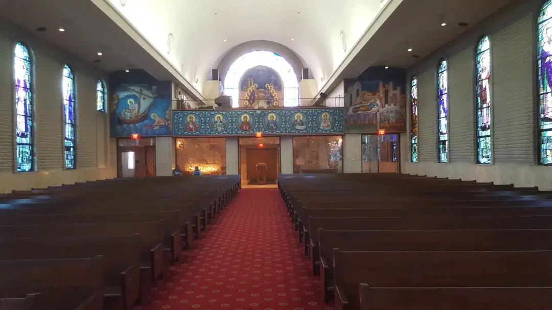 St. Nicholas Greek Orthodox Church, Oak Lawn, IL — photo 11 of 17