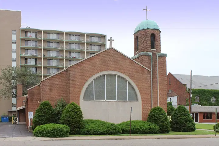 St. Nicholas Greek Orthodox Church, Youngstown, OH — photo 2 of 11