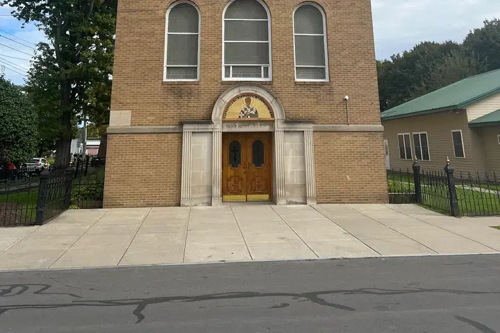 St. Nicholas Orthodox Church, Auburn, NY — photo 2 of 3