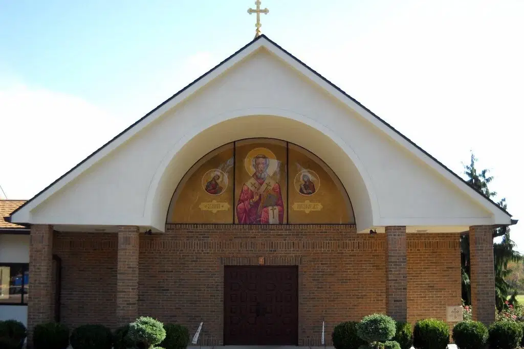 St. Nicholas Orthodox Church (Carpatho-Russian), Warren, OH — photo 4 of 20