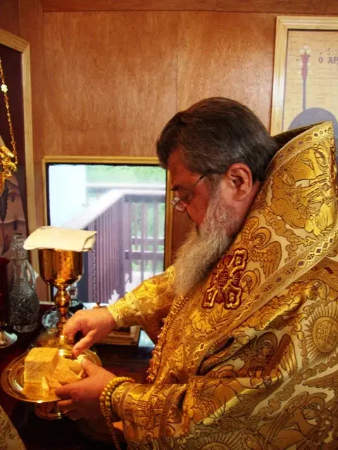 St. Nicholas Romanian Orthodox Church, Troy, MI — photo 4 of 17