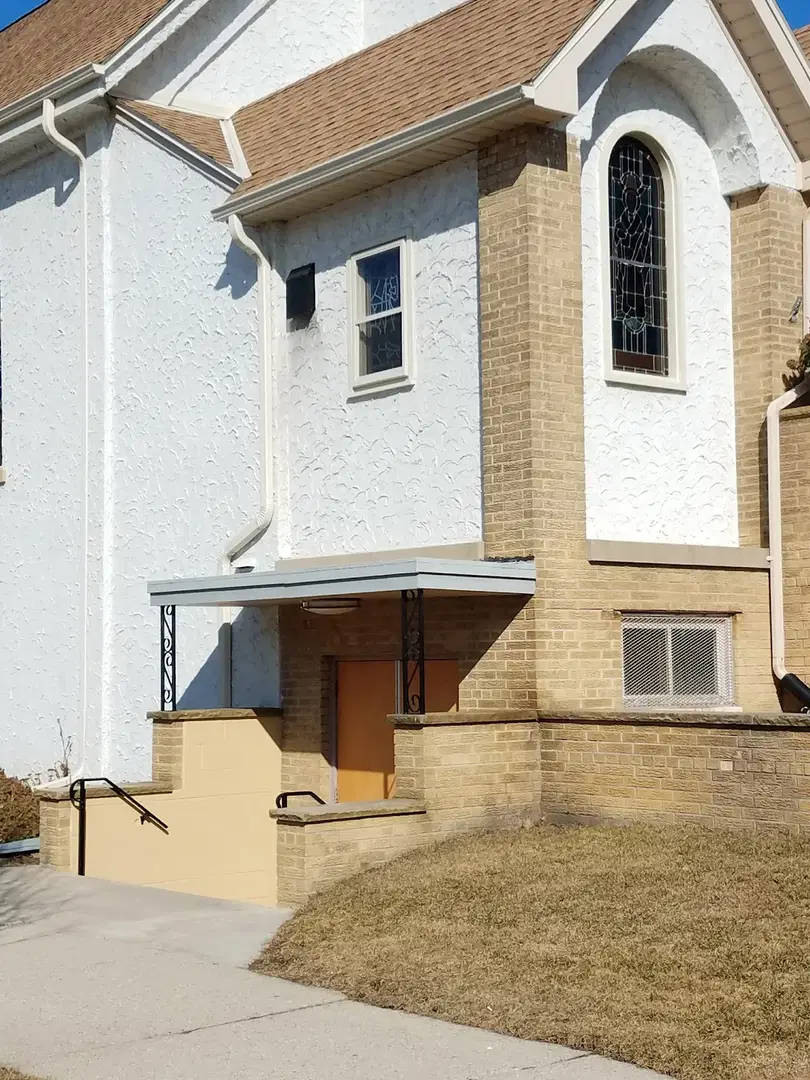 St. Nikola Serbian Orthodox Church, Cudahy, WI — photo 10 of 20
