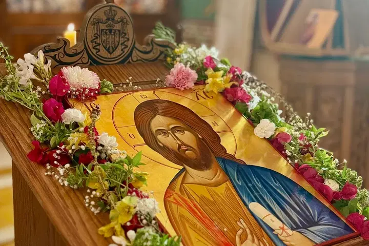 St. Nikolas Serbian Church, Phoenix, AZ — photo 5 of 16