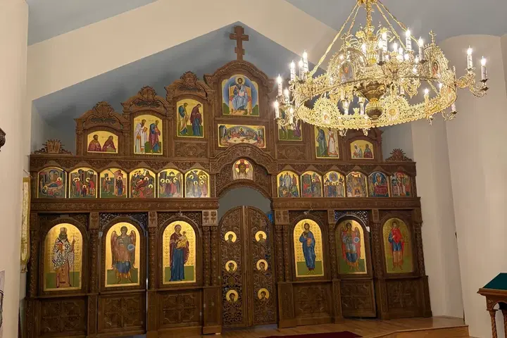 St. Panteleimon Russian Orthodox Church, Minneapolis, MN — photo 3 of 16