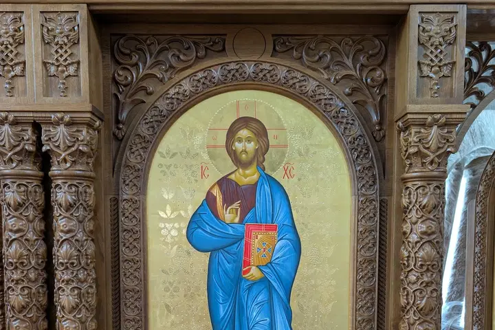 St. Panteleimon Russian Orthodox Church, Minneapolis, MN — photo 4 of 16