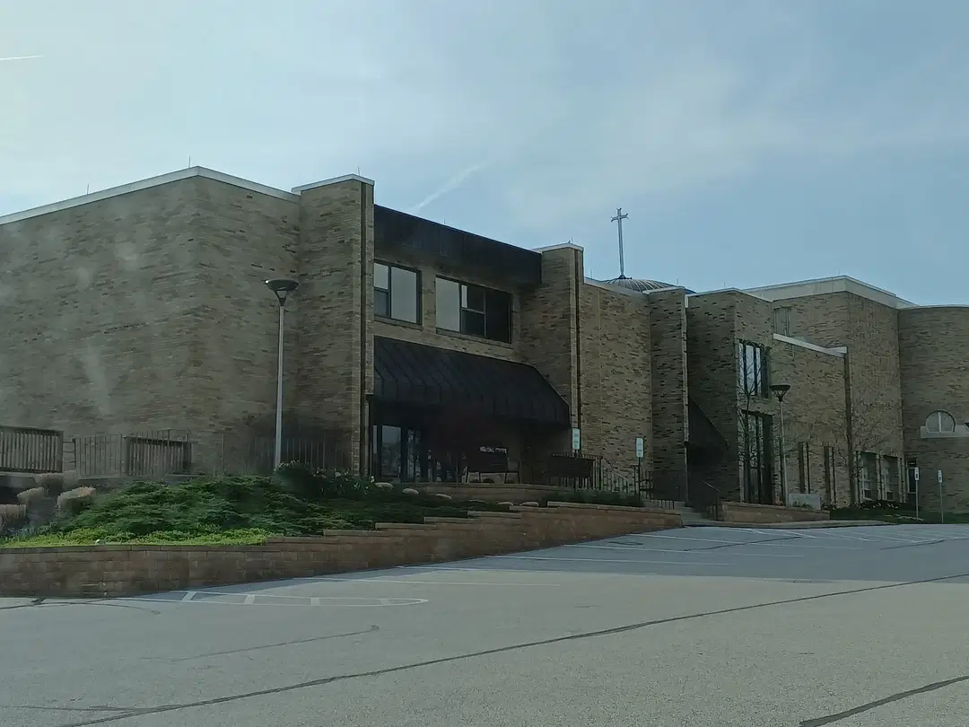 St. Paul Greek Orthodox Church, North Royalton, OH — photo 14 of 19