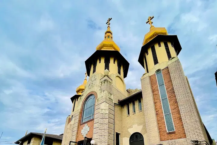 St. Peter & St. Paul Ukrainian Orthodox Church, Carnegie, PA — photo 2 of 20