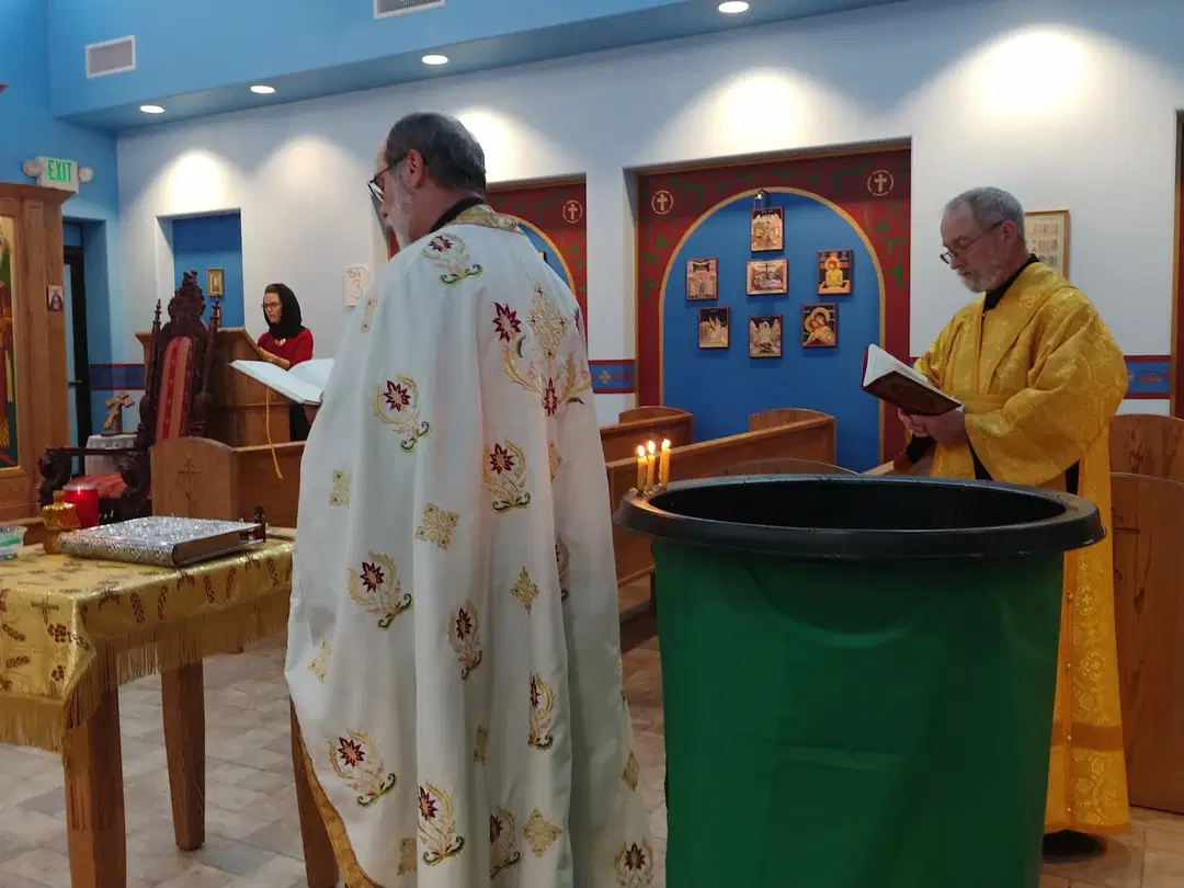 St. Raphael Antiochian Orthodox, Thousand Palms, CA — photo 4 of 20
