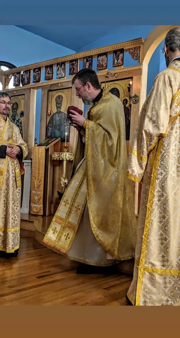 St. Raphael Orthodox Church, Iowa City, IA — photo 5 of 9