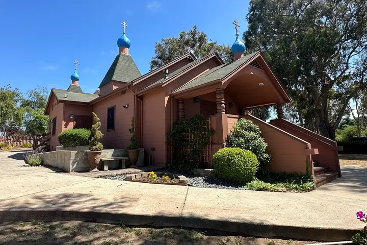 St. Seraphim's Russian Orthodox, Seaside, CA — photo 1 of 15